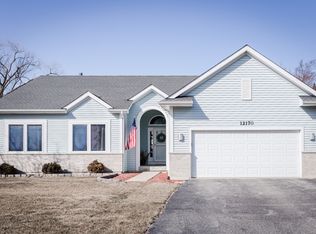 12170 W Bonnie Brook Ln, Beach Park, IL 60087