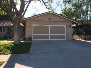 6875 N Auburn Cir, Moorpark, CA 93021