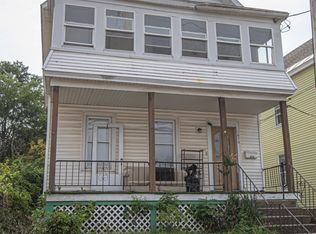 1676 Foster Ave, Schenectady, NY 12308