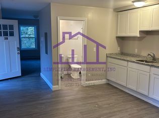 163 Pine St APT 4, Gardner, MA 01440