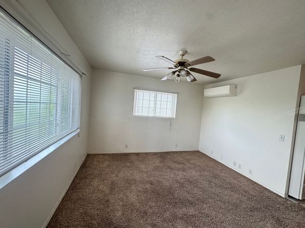 387 Belleville Ave #2