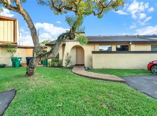 12704 SW 71st Ter, Miami, FL 33183