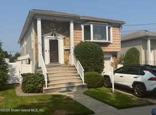 420 Mountainview Ave, Staten Island, NY 10314