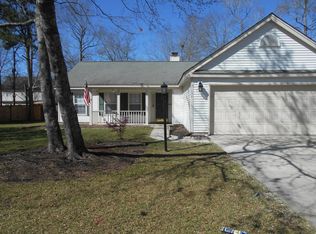 109 Amberside Dr, Goose Creek, SC 29445