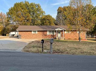 2209 Spring Lake Rd, Paragould, AR 72450