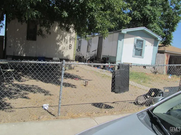 11 Augusta St, Bakersfield, CA 93307