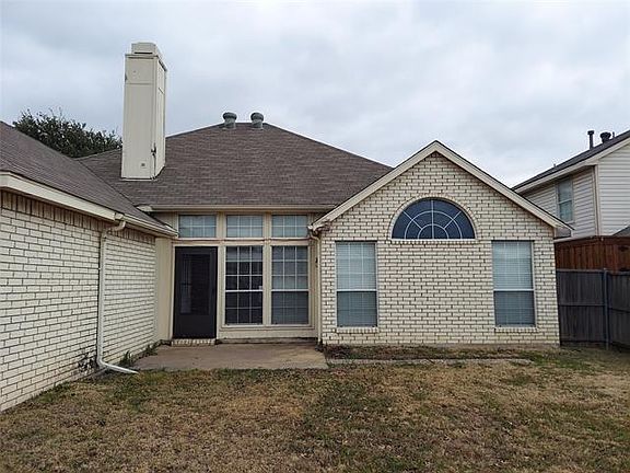 4th image of 7105 Dee Cole Dr