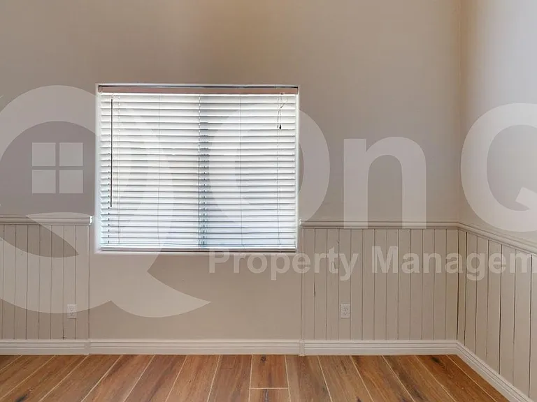 682 N Butte Ave — Photo 16