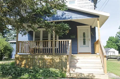 360 S Indiana Ave Photo 1