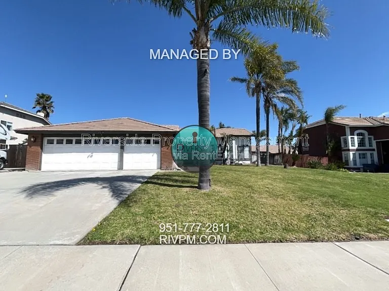 2784 W Via Bello Dr — Photo 2