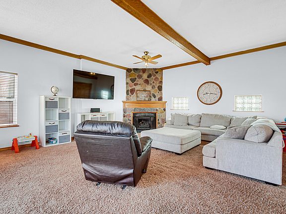 3rd image of 222 Beacon Pl