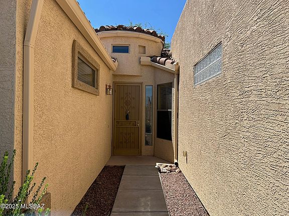 4th image of 595 W Aspenwood St