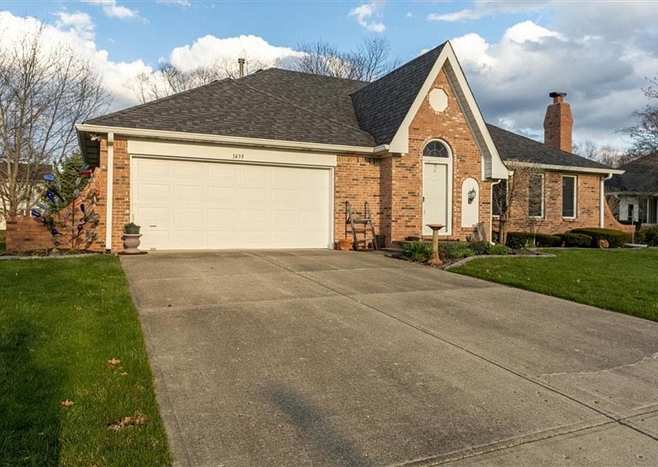1439 Holiday Ln E 40, Brownsburg, IN 46112 Zillow