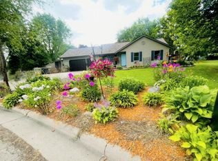 731 Sherwood LANE, Jefferson, WI 53549