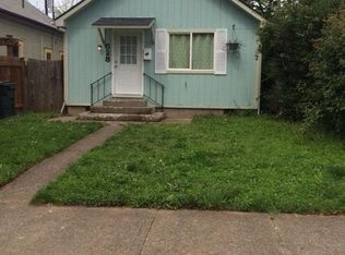 628 G St, Springfield, OR 97477