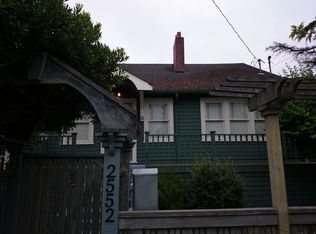 2552 57th Ave SW, Seattle, WA 98116