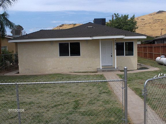 2nd image of 32913 Sierra Drive