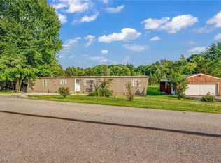 5986 Knapp Rd, Ravenna, OH 44266