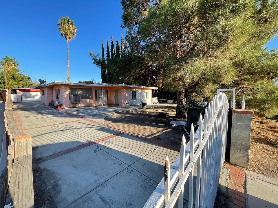 1st image of 6977 Conejo Dr