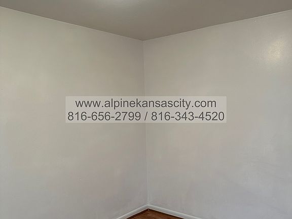 5th image of 1058 Washington Blvd #1E