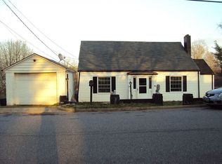 920 Radio Rd, Statesville, NC 28677