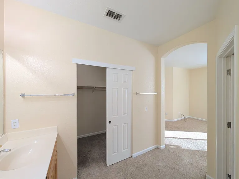 2756 Red Clover Way — Photo 23