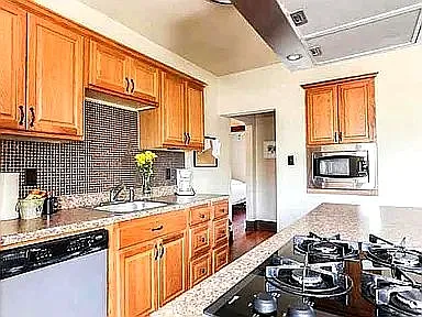 1520 Enfield Rd #C — Photo 5
