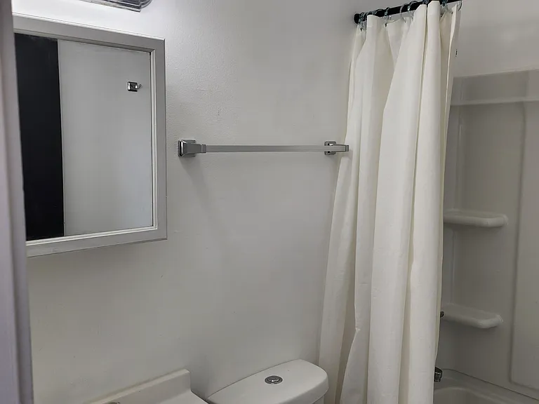 4130 Dixie Hwy #1 — Photo 4