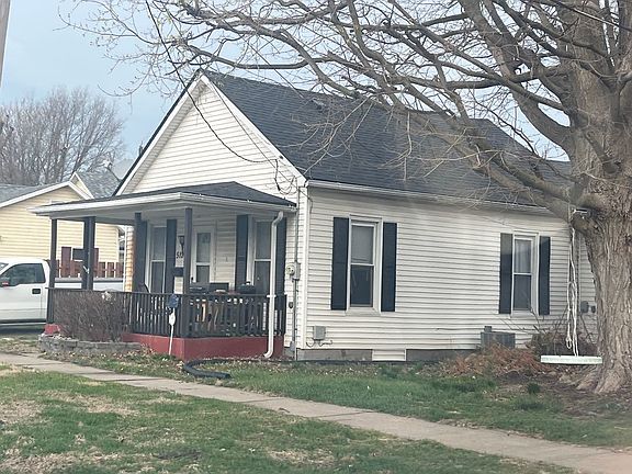 2nd image of 512 W 3rd Ave