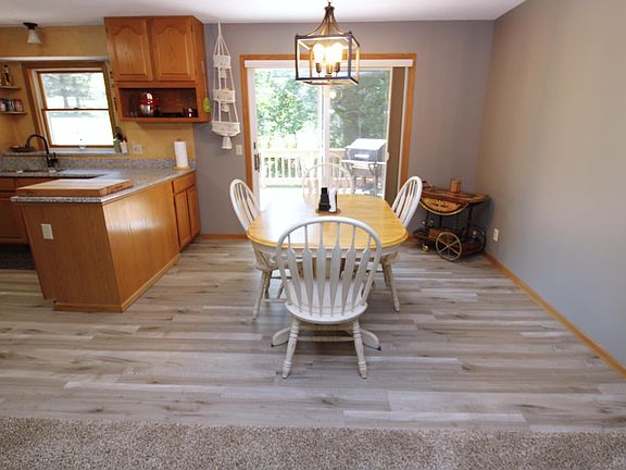 5th image of 237 Plainview Dr