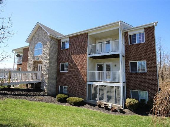 2nd image of 400 Marian Ln APT 6