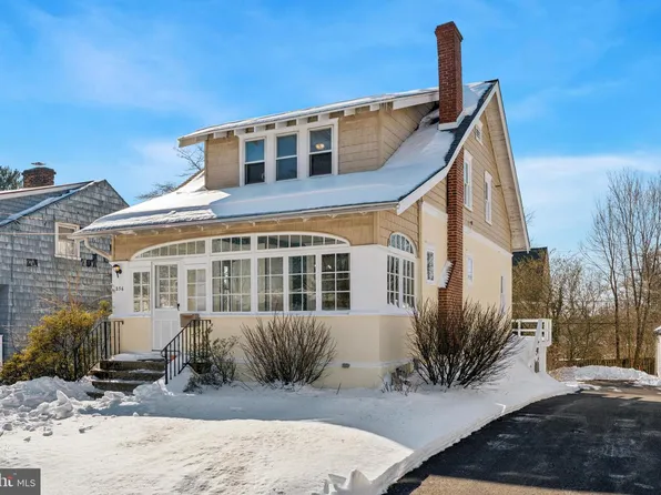 236 Green St, Doylestown, PA 18901