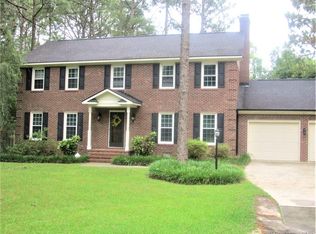 405 Summerlea Dr, Fayetteville, NC 28311