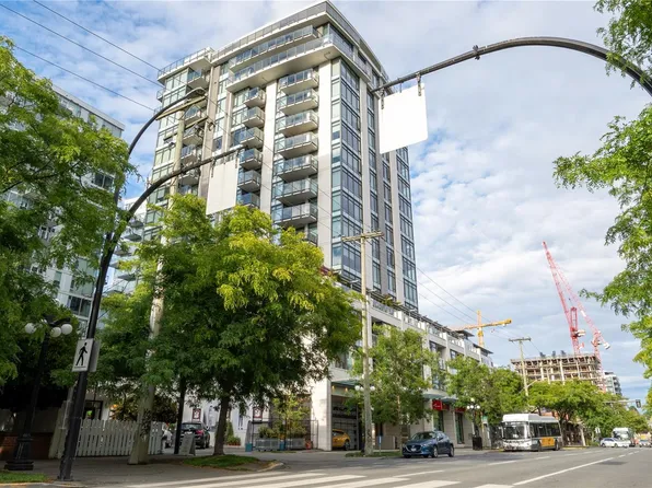 960 Yates St #806, Victoria, BC V8V 3M3