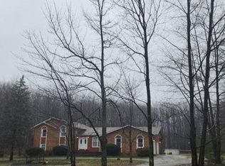 9829 Partridge Trl, Kirtland, OH 44094