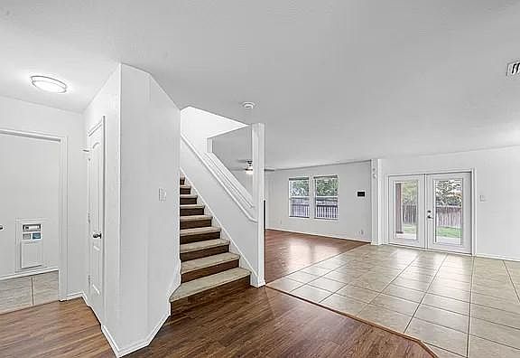 2nd image of 214 Spruce Breeze