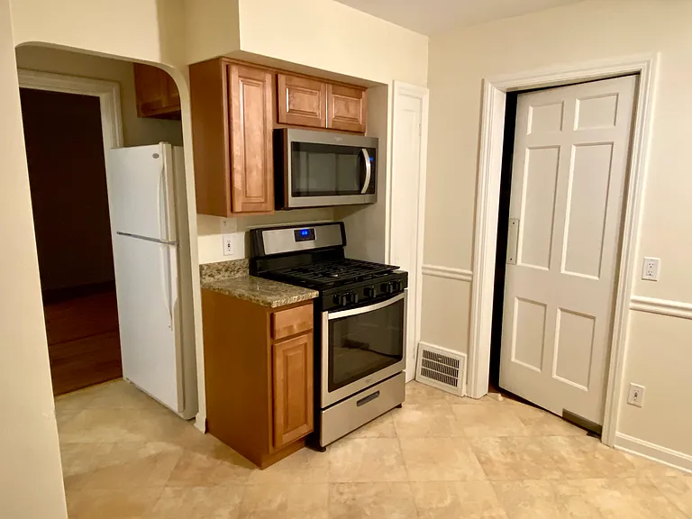 3459 Woodridge Rd — Photo 12