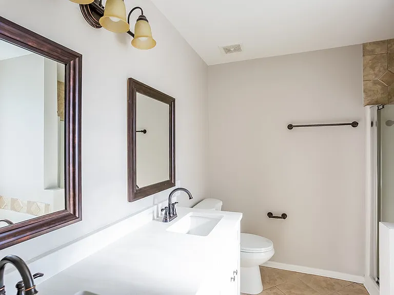 420 Amir Cir — Photo 11