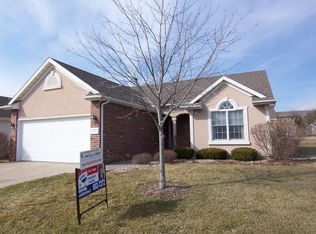 1915 W Courtside Dr, Peoria, IL