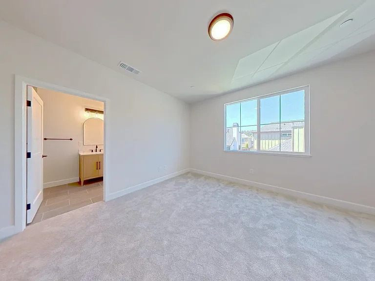 3558 Parker Hill Ct — Photo 17