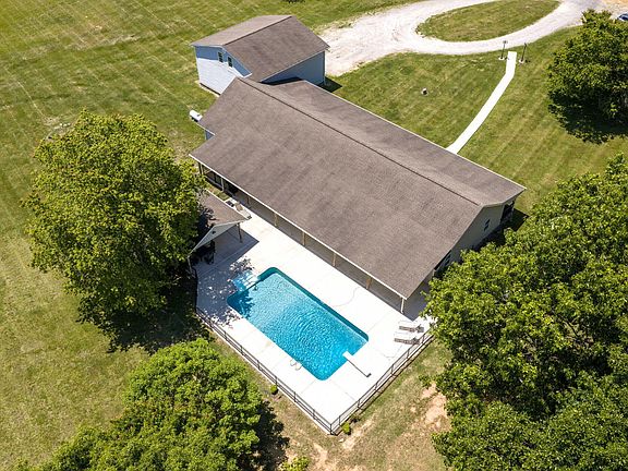 4th image of 11619 McGhee Rd