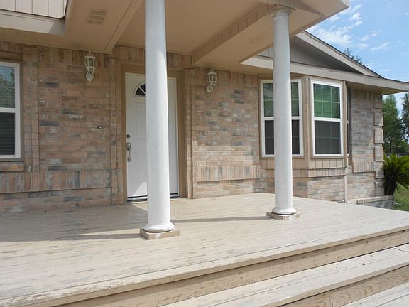 2nd image of 4318 Walton Pl
