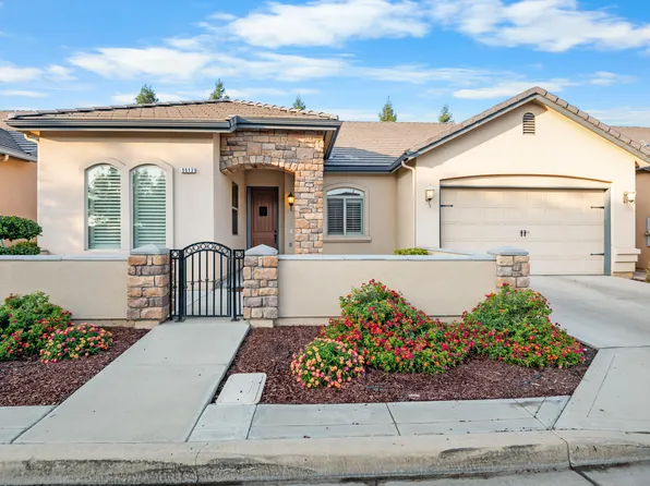 5512 W Orchard Avenue, Visalia, CA 93277