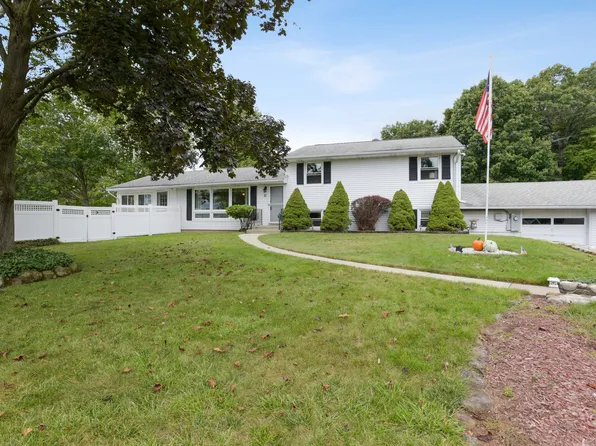 31 Brian Road, Wallingford, CT 06492