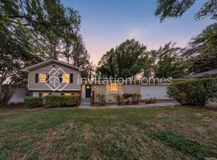 3410 Ravenswood Dr, Atlanta, GA 30349