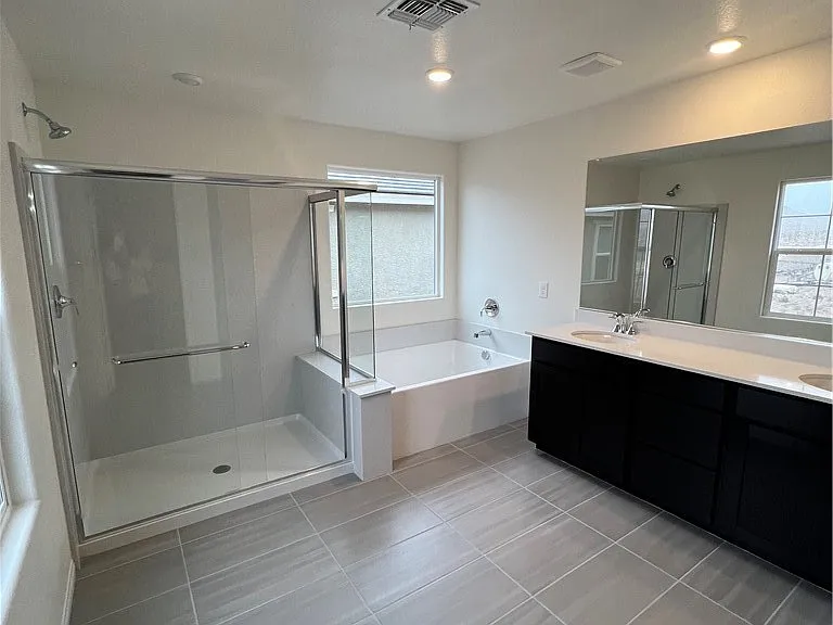 2801 Gallarate Dr — Photo 18