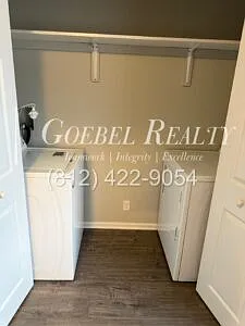 4100 Broadway Ave #B — Photo 7