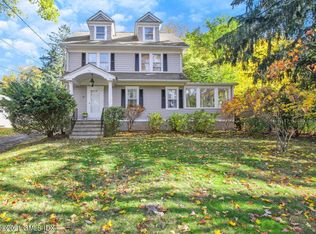 87 Indian Field Rd, Greenwich, CT 06830