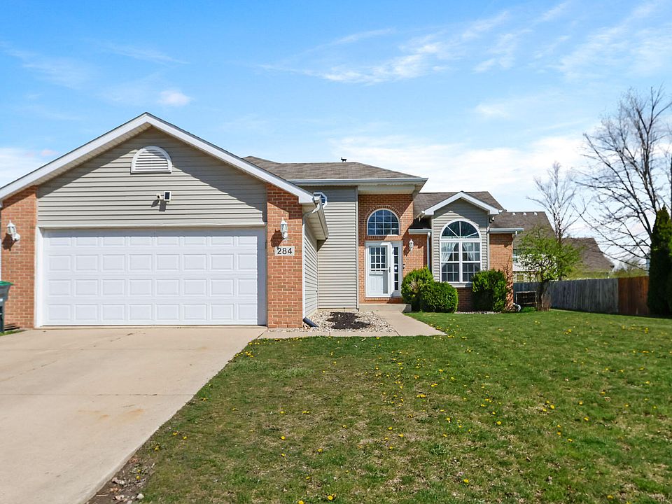 1st image of 284 Hidden Lake Dr