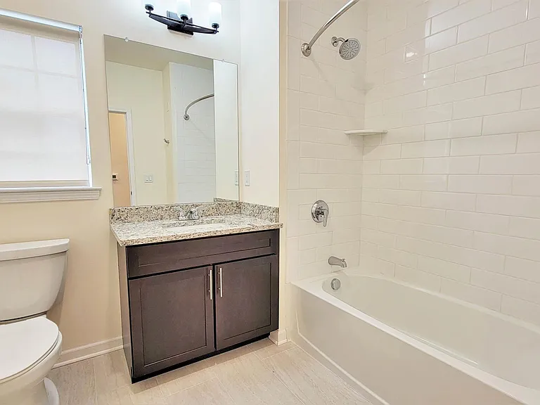 260 W Main St #2 — Photo 4